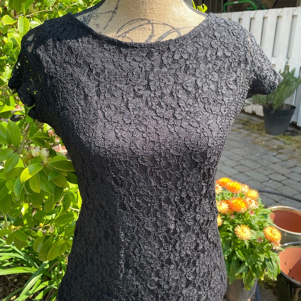 Limited lace top Small